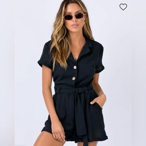 NWOT Princess Polly ASHENS Romper Black- Size 6